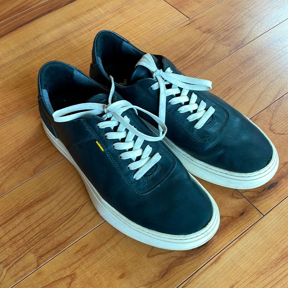 Casca Men’s Leather Sneakers 10.5